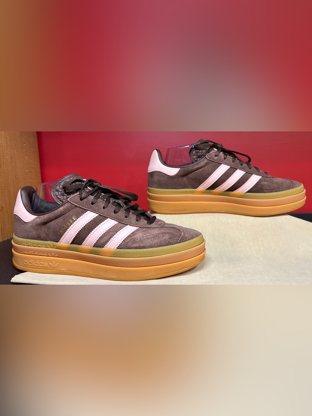 Adidas Gazelle Platform Sneakers Brown with Pink Stripes & Accents Women’s Sz 10